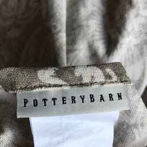 Pottery Barn Duvet cover (King)